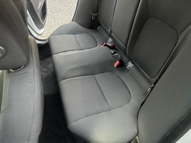 XE XE ピュア 走行1.6万km ワンオーナー 禁煙 MERIDIANサウンド 純正ナビ 純正17インチAW キセノンヘッドライト ETC バックカメラ ドライブレコーダー ヒートシーター(36枚目)