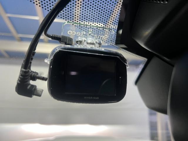 XE XE ピュア 走行1.6万km ワンオーナー 禁煙 MERIDIANサウンド 純正ナビ 純正17インチAW キセノンヘッドライト ETC バックカメラ ドライブレコーダー ヒートシーター(55枚目)