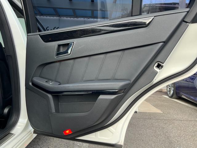 Ｅクラス Ｅ３５０　ブルーテック　アバンギャルド　ユーティリティＰＫＧ　黒革シート　オートクルーズコントロール　ドラレコ　ＥＴＣ　１７インチＡＷ　電動シート　シートヒーター　バイキセノンヘッドライト（39枚目）