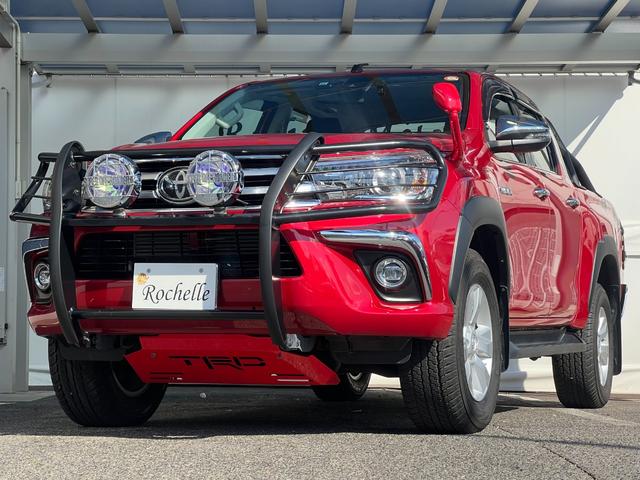 ハイラックス Ｚ　ＴＲＤ製スポーツバー　Ｆアンダーカバー　ＩＰＦランプ　社外Ｆバンパーガード　純正１７インチアルミホイール　純正ナビ　フルセグＴＶ　ファブリックシート　プリクラッシュセーフティ（6枚目）