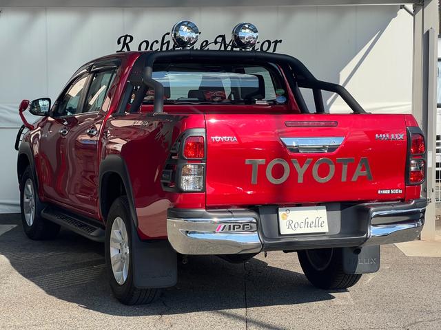 ハイラックス Ｚ　ＴＲＤ製スポーツバー　Ｆアンダーカバー　ＩＰＦランプ　社外Ｆバンパーガード　純正１７インチアルミホイール　純正ナビ　フルセグＴＶ　ファブリックシート　プリクラッシュセーフティ（28枚目）