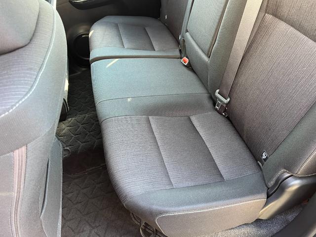 ハイラックス Ｚ　ＴＲＤ製スポーツバー　Ｆアンダーカバー　ＩＰＦランプ　社外Ｆバンパーガード　純正１７インチアルミホイール　純正ナビ　フルセグＴＶ　ファブリックシート　プリクラッシュセーフティ（38枚目）