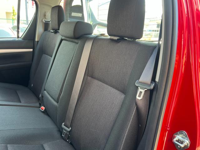 ハイラックス Ｚ　ＴＲＤ製スポーツバー　Ｆアンダーカバー　ＩＰＦランプ　社外Ｆバンパーガード　純正１７インチアルミホイール　純正ナビ　フルセグＴＶ　ファブリックシート　プリクラッシュセーフティ（39枚目）