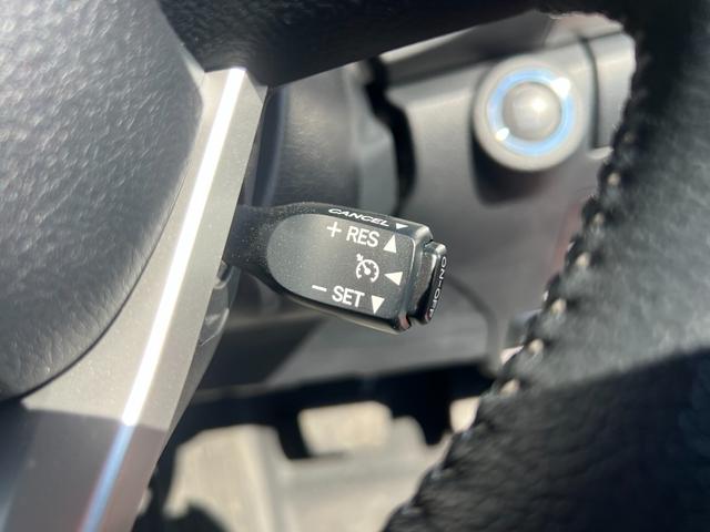 ハイラックス Ｚ　ＴＲＤ製スポーツバー　Ｆアンダーカバー　ＩＰＦランプ　社外Ｆバンパーガード　純正１７インチアルミホイール　純正ナビ　フルセグＴＶ　ファブリックシート　プリクラッシュセーフティ（50枚目）