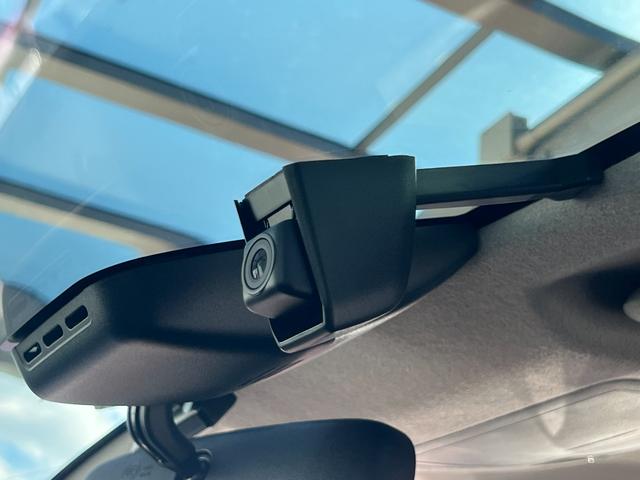 ハイラックス Ｚ　ＴＲＤ製スポーツバー　Ｆアンダーカバー　ＩＰＦランプ　社外Ｆバンパーガード　純正１７インチアルミホイール　純正ナビ　フルセグＴＶ　ファブリックシート　プリクラッシュセーフティ（58枚目）