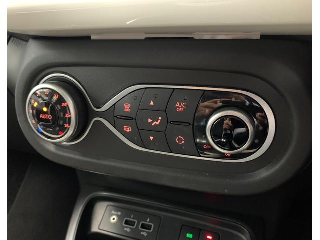 トゥインゴ インテンス　ハーフレザー　ＡｐｐｌｅＣａｒＰｌａｙ対応　Ｂｌｕｅｔｏｏｔｈ接続　バックカメラ　車線逸脱警報　クルーズコントロール　純正１６インチアルミホイール　認定中古車保証付（57枚目）