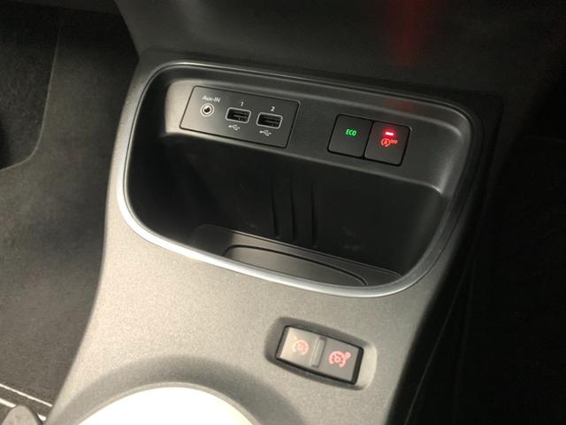 トゥインゴ インテンス　ハーフレザー　ＡｐｐｌｅＣａｒＰｌａｙ対応　Ｂｌｕｅｔｏｏｔｈ接続　バックカメラ　車線逸脱警報　クルーズコントロール　純正１６インチアルミホイール　認定中古車保証付（58枚目）