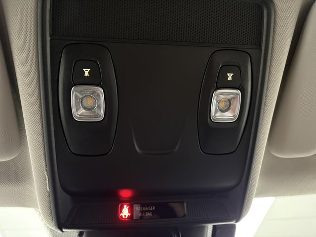 キャプチャー Ｅ－テックハイブリッド　Ａｐｐｌｅ　ＣａｒＰｌａｙ　Ｂｌｕｅｔｏｏｔｈ　ＬＥＤヘッドライト　　クルーズコントロール　３６０°カメラ　新車保証継承　認定中古車（28枚目）