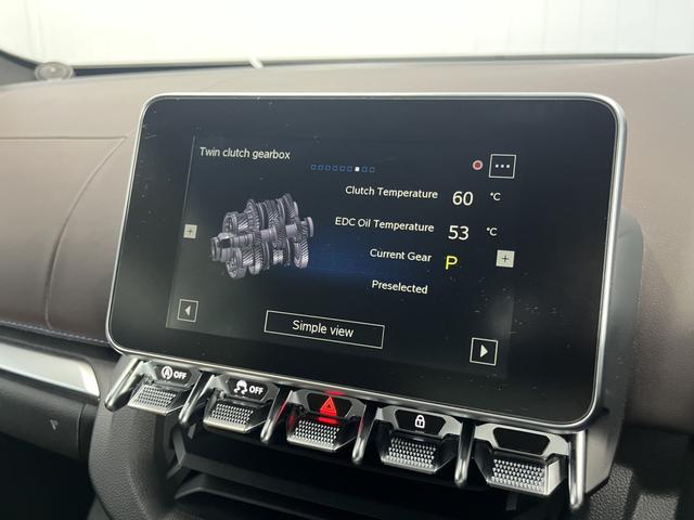 Ａ１１０ リネージ　Ｂｌｕｅｔｏｏｔｈ接続　ＬＥＤヘッドライト　純正１８インチアルミホイール　ｂｌｅｍｂｏキャリパー　ＦＯＣＡＬスピーカー　バックカメラ　認定中古車保証付（26枚目）