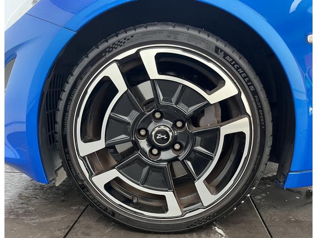 Ａ１１０ リネージ　Ｂｌｕｅｔｏｏｔｈ接続　ＬＥＤヘッドライト　純正１８インチアルミホイール　ｂｌｅｍｂｏキャリパー　ＦＯＣＡＬスピーカー　バックカメラ　認定中古車保証付（51枚目）
