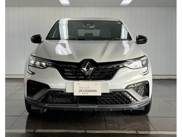 アルカナ ルノー　スポール　ラインマイルドハイブリッド　ワンオーナー　ＡｐｐｌｅＣａｒＰｌａｙ　Ｂｌｕｅｔｏｏｔｈ　ＬＥＤ　アダプティブクルーズコントロール　３６０°カメラ　ハーフレザー　認定中古車保証付（12枚目）