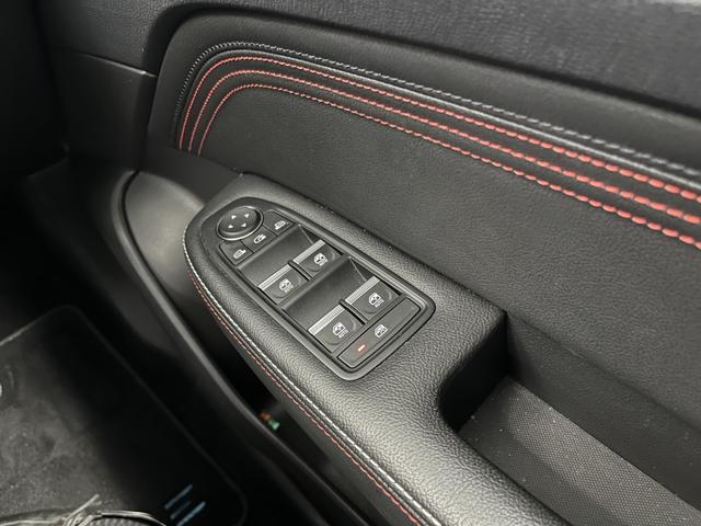 アルカナ ルノー　スポール　ラインマイルドハイブリッド　ワンオーナー　ＡｐｐｌｅＣａｒＰｌａｙ　Ｂｌｕｅｔｏｏｔｈ　ＬＥＤ　アダプティブクルーズコントロール　３６０°カメラ　ハーフレザー　認定中古車保証付（64枚目）