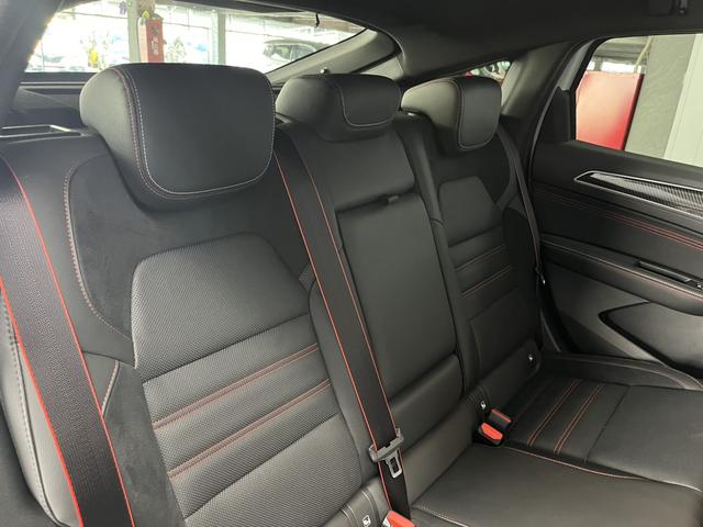 アルカナ ルノー　スポール　ラインマイルドハイブリッド　ワンオーナー　ＡｐｐｌｅＣａｒＰｌａｙ　Ｂｌｕｅｔｏｏｔｈ　ＬＥＤ　アダプティブクルーズコントロール　３６０°カメラ　ハーフレザー　認定中古車保証付（67枚目）