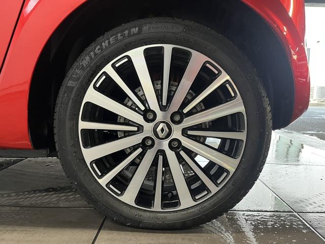 トゥインゴ インテンス ハーフレザー AppleCarPlay対応 Bluetooth接続 バックカメラ 車線逸脱警報 クルーズコントロール 純正16インチアルミホイール 認定中古車保証付(20枚目)
