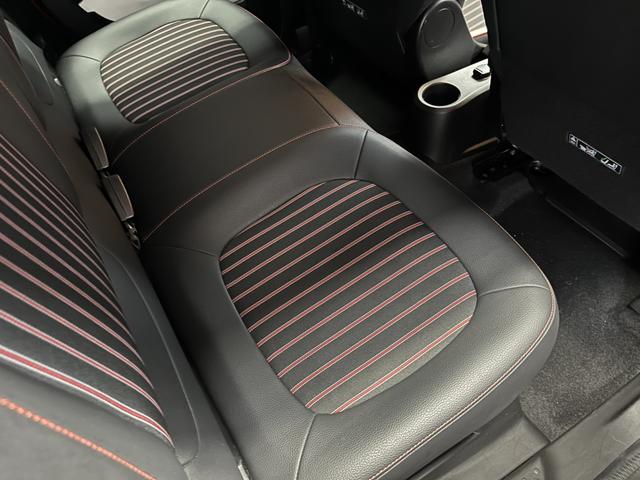 トゥインゴ インテンス ハーフレザー AppleCarPlay対応 Bluetooth接続 バックカメラ 車線逸脱警報 クルーズコントロール 純正16インチアルミホイール 認定中古車保証付(35枚目)