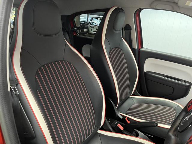 トゥインゴ インテンス ハーフレザー AppleCarPlay対応 Bluetooth接続 バックカメラ 車線逸脱警報 クルーズコントロール 純正16インチアルミホイール 認定中古車保証付(51枚目)