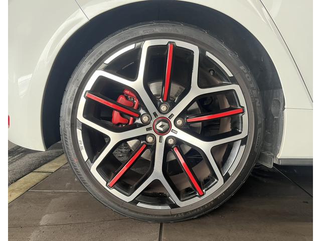 RENAULT MEGANE RENAULT SPORT
