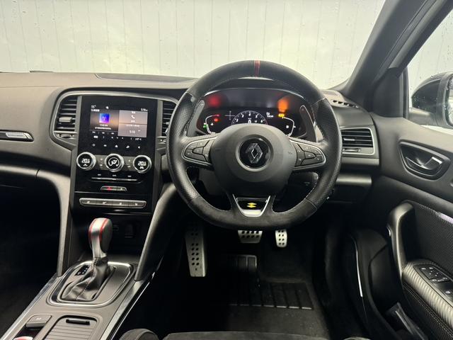 メガーヌ ルノー スポール RS専用シート シートヒーター ブレンボブレーキキャリパー AppleCarplay対応 Bluetooth接続 LEDヘッドライト バックカメラ 前面衝突警報 アダプティブクルーズコントロール(56枚目)