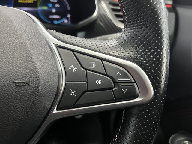 アルカナ ルノー　スポール　ラインＥ－テックハイブリッド　ＡｐｐｌｅＣａｒｐｌａｙ　Ｂｌｕｅｔｏｏｔｈ　ＬＥＤヘッドライト　アダプティブクルーズコントロール　３６０°カメラ　シートヒーター　純正アルミホイール　認定中古車保証付（25枚目）
