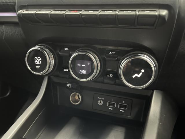アルカナ ルノー　スポール　ラインＥ－テックハイブリッド　ＡｐｐｌｅＣａｒｐｌａｙ　Ｂｌｕｅｔｏｏｔｈ　ＬＥＤヘッドライト　アダプティブクルーズコントロール　３６０°カメラ　シートヒーター　純正アルミホイール　認定中古車保証付（65枚目）