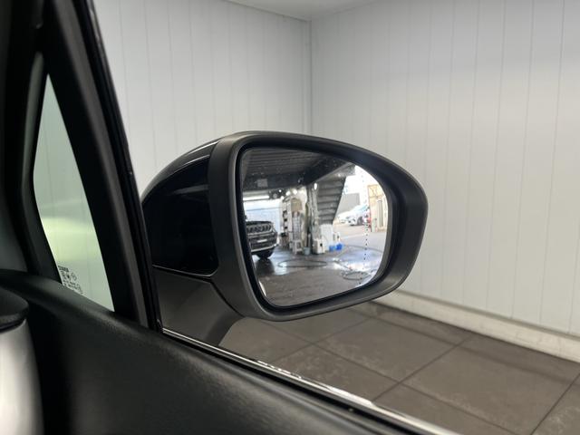 キャプチャー インテンス　テックパック　レザーシート　シートヒーター　ＡｐｐｌｅＣａｒｐｌａｙ　Ｂｌｕｅｔｏｏｔｈ　ＬＥＤヘッドライト　アダプティブクルーズコントロール　３６０°カメラ　純正アルミホイール　パワーシート　認定中古車保証付（38枚目）