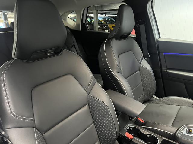 キャプチャー インテンス　テックパック　レザーシート　シートヒーター　ＡｐｐｌｅＣａｒｐｌａｙ　Ｂｌｕｅｔｏｏｔｈ　ＬＥＤヘッドライト　アダプティブクルーズコントロール　３６０°カメラ　純正アルミホイール　パワーシート　認定中古車保証付（56枚目）