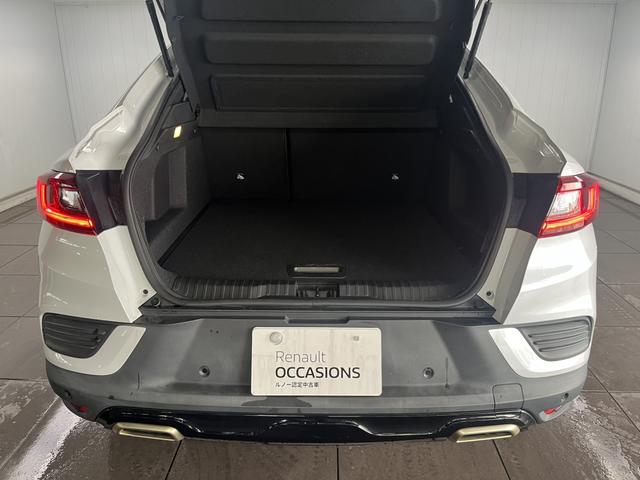 アルカナ Ｅ－テックエンジニアード　ＡｐｐｌｅＣａｒＰｌａｙ　Ｂｌｕｅｔｏｏｔｈ　ハーフレザーシート　シートヒーター　ステアリングヒーター　ＢＯＳＥスピーカー　ＬＥＤヘッドライト　アダプティブクルーズコントロール　３６０℃カメラ（10枚目）