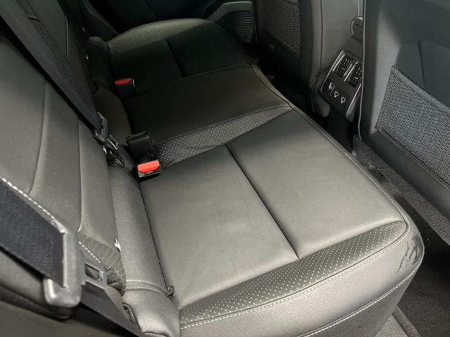 キャプチャー インテンス　テックパック　ワンオーナー　レザーシート　シートヒーター　ＡｐｐｌｅＣａｒｐｌａｙ　Ｂｌｕｅｔｏｏｔｈ　ＬＥＤヘッドライト　アダプティブクルーズコントロール　３６０°カメラ　認定中古車保証付（41枚目）