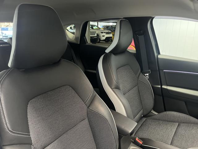 キャプチャー E-テックハイブリッド 純正ナビ・フルセグ ハーフレザーシート シートヒーター AppleCarPlay Bluetooth LEDヘッドライト クルーズコントロール 360度カメラ 認定中古車保証付(22枚目)