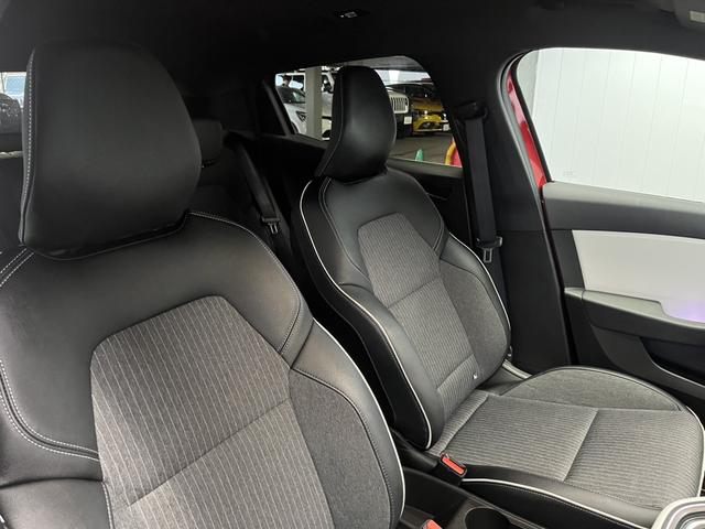 ルーテシア Ｅ－テックハイブリッド　ハーフレザーシート　ＡｐｐｌｅＣａｒＰｌａｙ対応　　Ｂｌｕｅｔｏｏｔｈ接続　ＬＥＤヘッドライト　アダプティブクルーズコントロール　バックカメラ　認定中古車保証付き（22枚目）