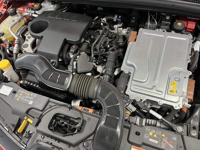 ルーテシア Ｅ－テックハイブリッド　ハーフレザーシート　ＡｐｐｌｅＣａｒＰｌａｙ対応　　Ｂｌｕｅｔｏｏｔｈ接続　ＬＥＤヘッドライト　アダプティブクルーズコントロール　バックカメラ　認定中古車保証付き（44枚目）