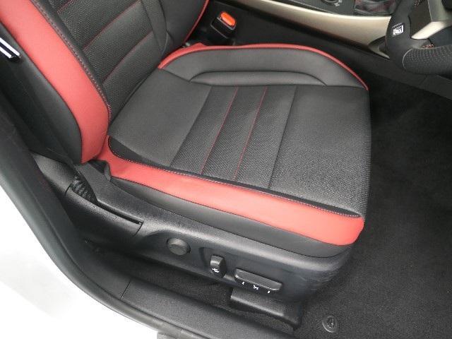 IS300h FスポーツXライン LEXUS認定中古車(9枚目)