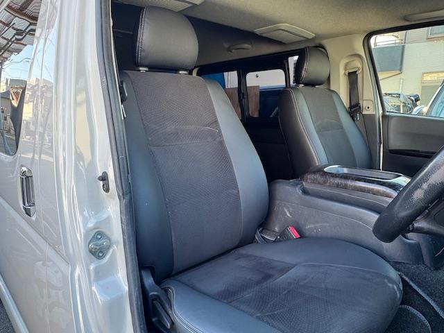 ハイエースバン スーパーGL ダークプライム 特別仕様車 ディーゼルターボ LEDヘッドライトLEDポジション ナビ地デジTVドライブレコーダー スマートキー プッシュスタート ダークプライム専用ハーフレザーシートダークプライム専用コンビハンドル(25枚目)