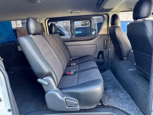 ハイエースバン スーパーGL ダークプライム 特別仕様車 ディーゼルターボ LEDヘッドライトLEDポジション ナビ地デジTVドライブレコーダー スマートキー プッシュスタート ダークプライム専用ハーフレザーシートダークプライム専用コンビハンドル(30枚目)