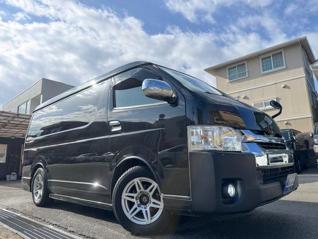 ４型フェイスキット♪ＬＥＤヘッドライト♪ＬＥＤポジション♪ＬＥＤフォグ♪社外１６ＡＷ♪ローダウン♪後期テールタイプ♪社外オーディオ♪後席リアモニター♪バックカメラ♪ＥＴＣ♪２列目リクライニングキット♪