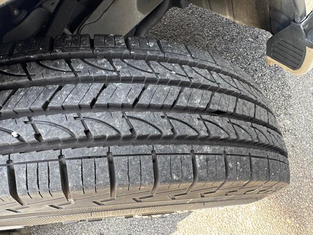 ハイエースバン ロングスーパーGL HIDライト LEDフォグ 社外テール ローダウン15インチAW ALPINEナビ地デジフルセグTV ALPINE天井モニター バックカメラETC ベッドキット シートカバー 黒木目オーディオパネル(16枚目)