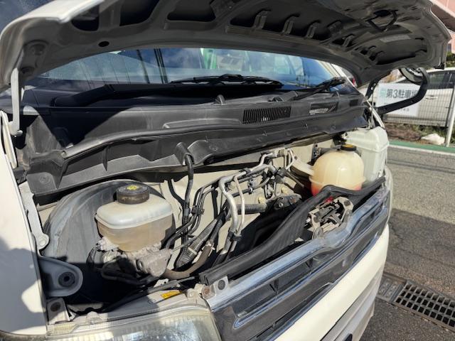 ハイエースバン ロングスーパーGL HIDライト LEDフォグ 社外テール ローダウン15インチAW ALPINEナビ地デジフルセグTV ALPINE天井モニター バックカメラETC ベッドキット シートカバー 黒木目オーディオパネル(57枚目)