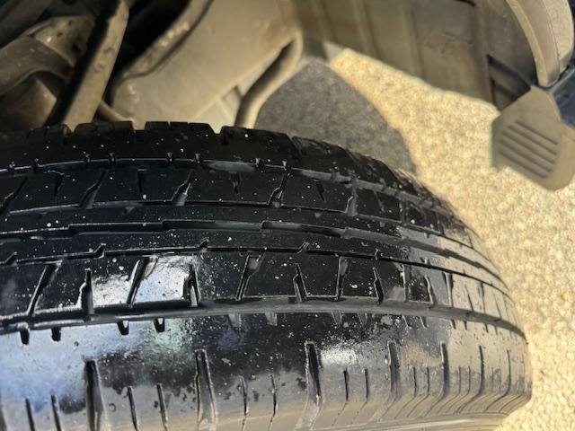 ハイエースバン スーパーGL ダークプライム 特別仕様車 3000ccディーゼルターボ 希少廃盤カラー1G3グレーメタリック 98,267キロ時タイミングベルト交換済みステッカー有り LEDヘッドライト LEDイエローフォグ ハーフレザーシート(52枚目)