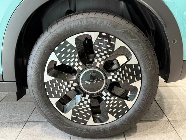 ６００ハイブリッド ラ　プリマ　デモカーＵＰ（6枚目）