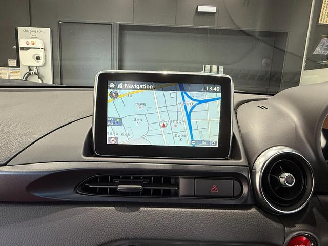 アバルト１２４ スパイダー ベースグレード　ワンオーナー　レコモン　６ＡＴ　カーボン調ラッピング（7枚目）