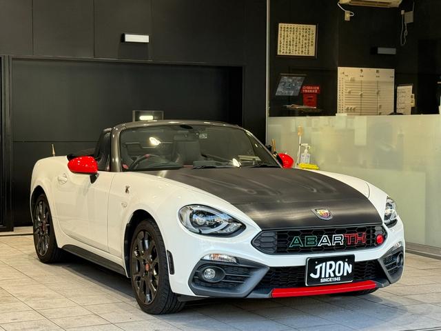 アバルト１２４ スパイダー ベースグレード　ワンオーナー　レコモン　６ＡＴ　カーボン調ラッピング（8枚目）