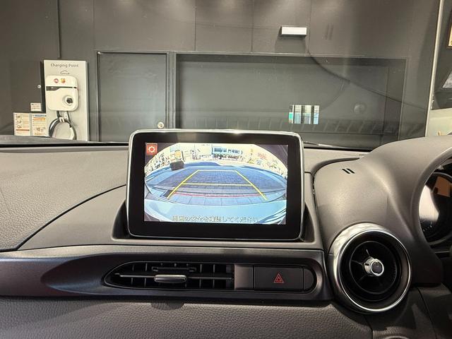 アバルト１２４ スパイダー ベースグレード　ワンオーナー　レコモン　６ＡＴ　カーボン調ラッピング（13枚目）