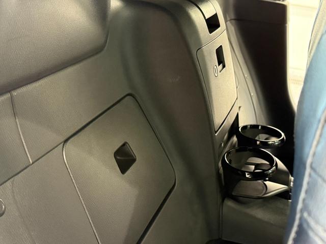 アバルト１２４ スパイダー ベースグレード　ワンオーナー　レコモン　６ＡＴ　カーボン調ラッピング（30枚目）