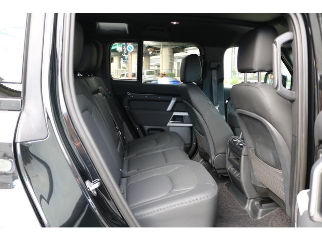 ディフェンダー １１０Ｘ－ダイナミックＳＥ　Ｄ３００　ワンオーナー　ブラックエクステリアパック　エアサスペンションパック　黒革シート　レーンキープ　ＢＳＭ　ＤＡ　ＴＶ　３６０°カメラ　シートヒーター　パノラマサンルーフ　Ｆ．Ｒセンサー　メリディアン（13枚目）