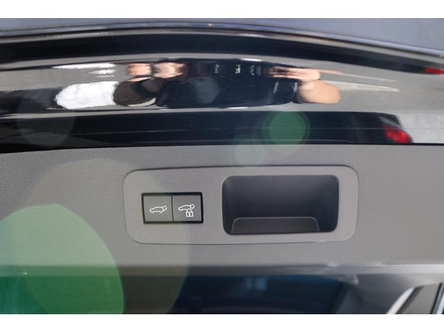 ＬＸ ＬＸ６００　ワンオーナー　Ｒエンターテイメント　マークレビンソン　デジタルインナーミラー　クールボックス　ＨＵＤ　ＢＳＭ　セーフティシステムプラス　茶革　シートヒーター　エアシート（17枚目）