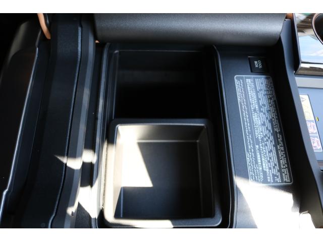 ＬＸ ＬＸ６００　ワンオーナー　Ｒエンターテイメント　マークレビンソン　デジタルインナーミラー　クールボックス　ＨＵＤ　ＢＳＭ　セーフティシステムプラス　茶革　シートヒーター　エアシート（26枚目）