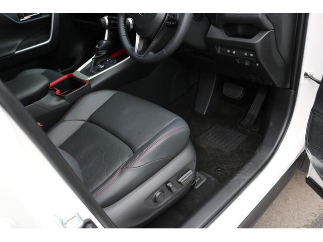 RAV4 アドベンチャー オフロードパッケージII ワンオーナー 禁煙車 純正DA パノラマビュー フルセグTV ETC プリクラ 黒革エアシート シートヒーター メモリ付きパワーシート BSM クルコン クリアランスソナー ルーフレール(15枚目)