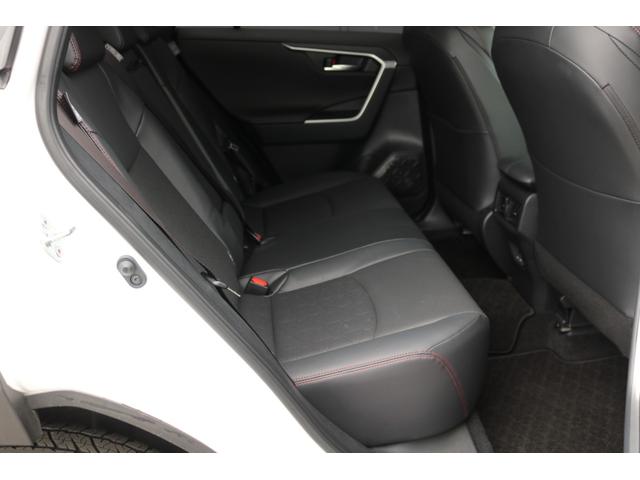 RAV4 アドベンチャー オフロードパッケージII ワンオーナー 禁煙車 純正DA パノラマビュー フルセグTV ETC プリクラ 黒革エアシート シートヒーター メモリ付きパワーシート BSM クルコン クリアランスソナー ルーフレール(18枚目)