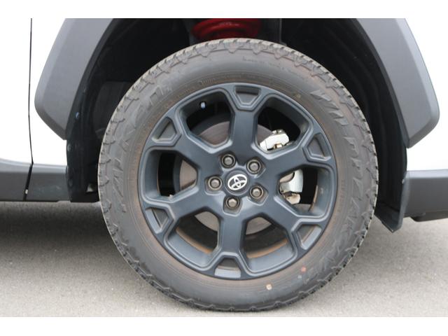 RAV4 アドベンチャー オフロードパッケージII ワンオーナー 禁煙車 純正DA パノラマビュー フルセグTV ETC プリクラ 黒革エアシート シートヒーター メモリ付きパワーシート BSM クルコン クリアランスソナー ルーフレール(37枚目)