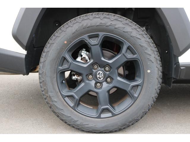RAV4 アドベンチャー オフロードパッケージII ワンオーナー 禁煙車 純正DA パノラマビュー フルセグTV ETC プリクラ 黒革エアシート シートヒーター メモリ付きパワーシート BSM クルコン クリアランスソナー ルーフレール(38枚目)